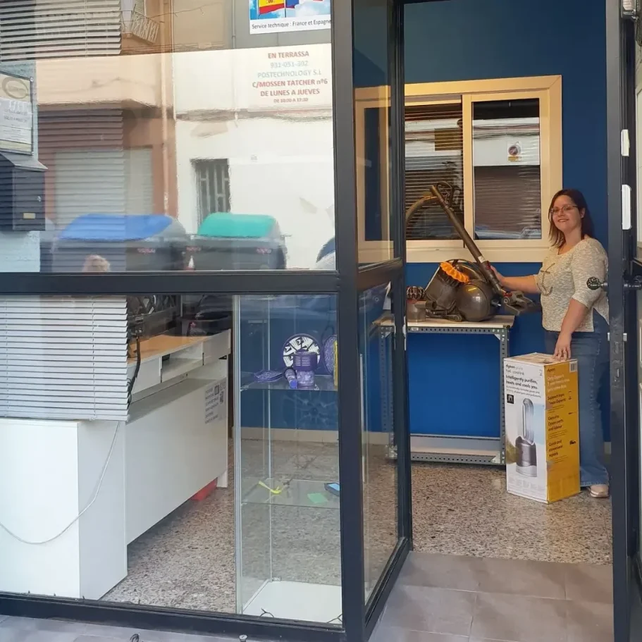 Entrada del taller Dyson